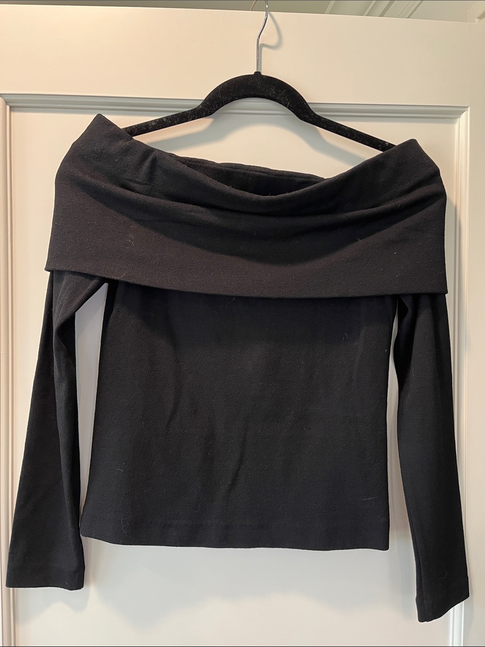 Club Monaco Black Off-the-Shoulder Knit Sweater